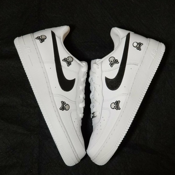 Custom Nike Air Force 1 Custom Black White